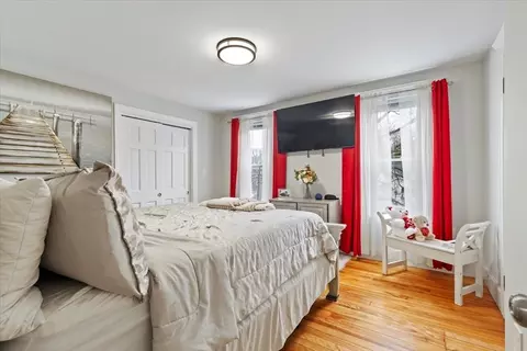 Bedroom - 1 Ralph Ave, Worcester, MA 01604 photo 3 of 6