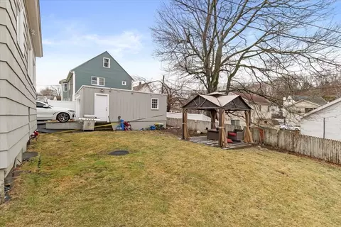 Exterior - 1 Ralph Ave, Worcester, MA 01604 photo 8 of 9