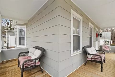 Exterior - 1 Ralph Ave, Worcester, MA 01604 photo 2 of 9