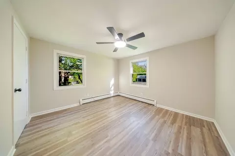 Bedroom - 20 Meadowbrook Dr, Easthampton, MA 01027 photo 3 of 7