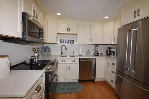 264 Twin Lakes Dr #264, Halifax, MA 02338