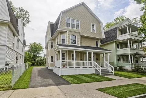 116-118 Massasoit St, Springfield, MA 01107 photo 2