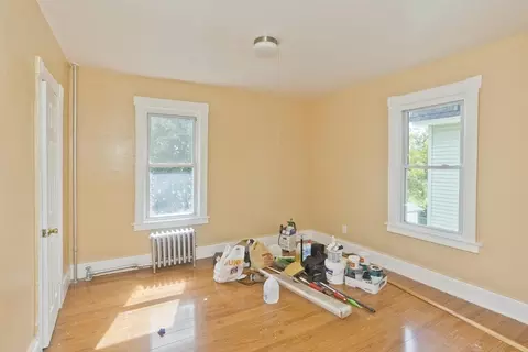 116-118 Massasoit St, Springfield, MA 01107 photo 15