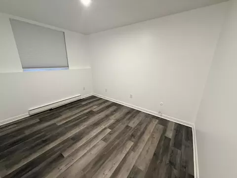 307 W Main St #1, Hyannis, MA 02601 photo 7