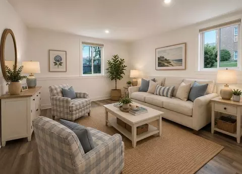 307 W Main St #1, Hyannis, MA 02601 photo 2