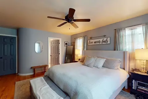Bedroom - 34 Deer Run Path, Heath, MA 01346 photo 4 of 6