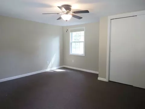 Bedroom - 42 Lowell Rd, Pepperell, MA 01463 photo 1 of 4