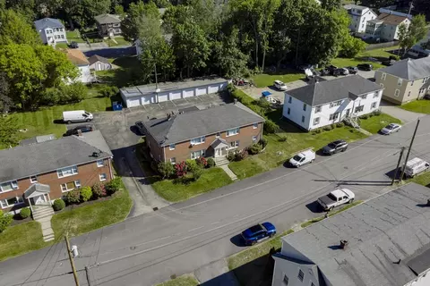 10 Vecchia St #D, Webster, MA 01570 photo 2
