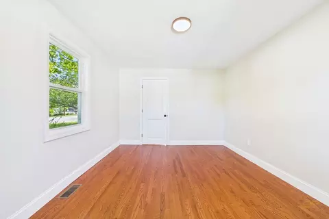 Bedroom - 44 Wing Rd, Acushnet, MA 02743 photo 2 of 5