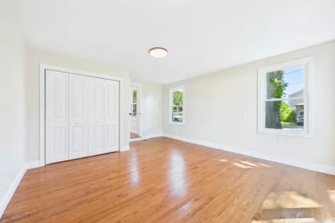 Bedroom - 44 Wing Rd, Acushnet, MA 02743 photo 5 of 5