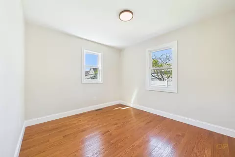 Bedroom - 44 Wing Rd, Acushnet, MA 02743 photo 3 of 5