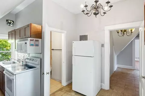 Entry Way - 3 Ware St, Boston, MA 02125 photo 3 of 4