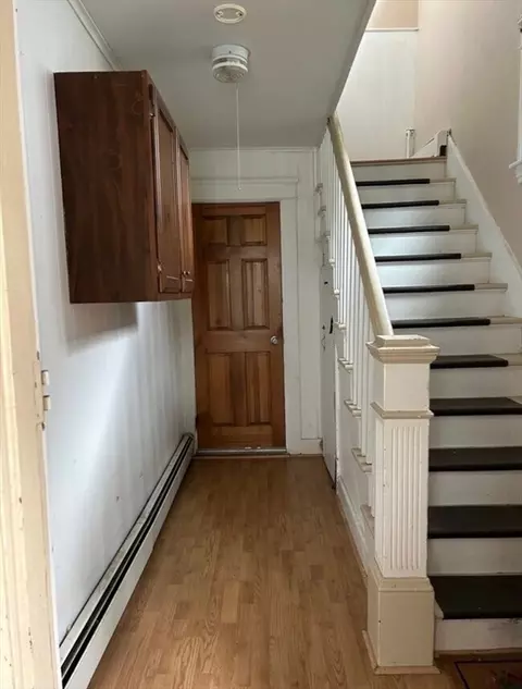 Entry Way - 16 Svenson Ave, Worcester, MA 01607 photo 2 of 3