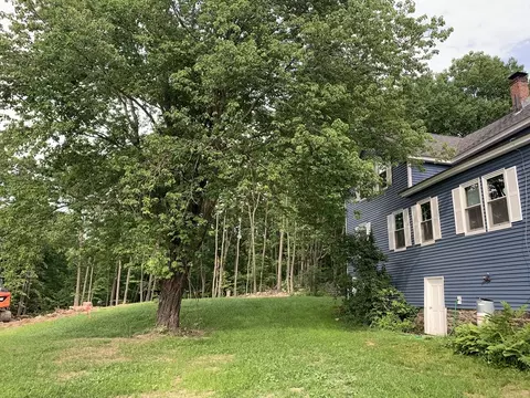 Exterior - 16 Svenson Ave, Worcester, MA 01607 photo 2 of 2