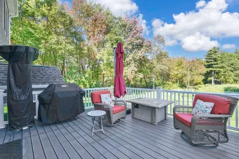 24 Mill Rd, East Longmeadow, MA 01028 photo 33