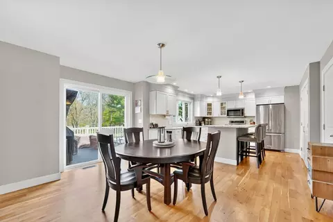 24 Mill Rd, East Longmeadow, MA 01028 photo 9