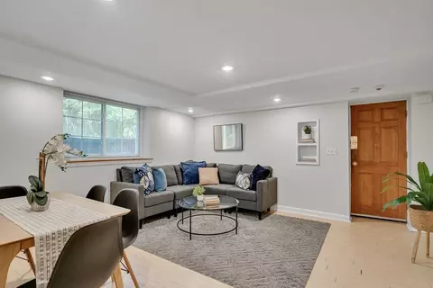 10 Shepard St #2, Cambridge, MA 02138