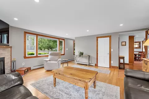34 Great Rd, Maynard, MA 01754 photo 14