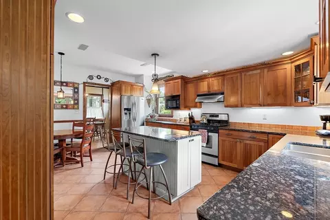 34 Great Rd, Maynard, MA 01754 photo 9