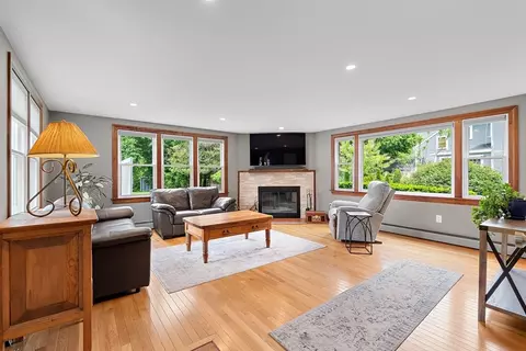 34 Great Rd, Maynard, MA 01754 photo 13