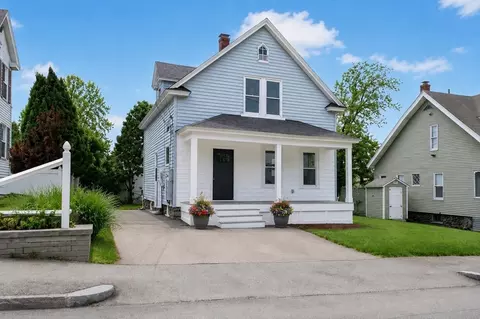 28 Greendale Ave, Worcester, MA 01606