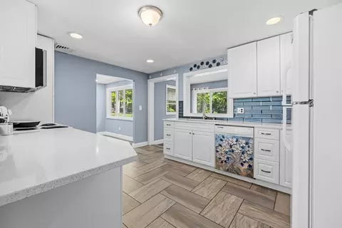 Kitchen - 157 Nicholas Rd, Raynham, MA 02767 photo 1 of 2