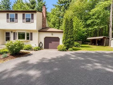 20 Pinecrest Rd #20, Uxbridge, MA 01569