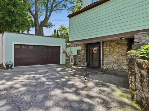 Exterior - 32 Terrace Dr, Worcester, MA 01609 photo 3 of 7