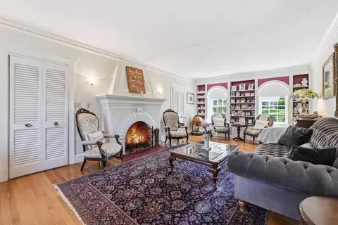 Living - 32 Terrace Dr, Worcester, MA 01609 photo 2 of 4