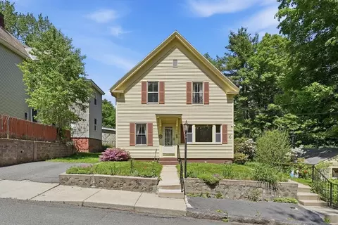 Exterior - 17 E Howe St, Orange, MA 01364 photo 1 of 8