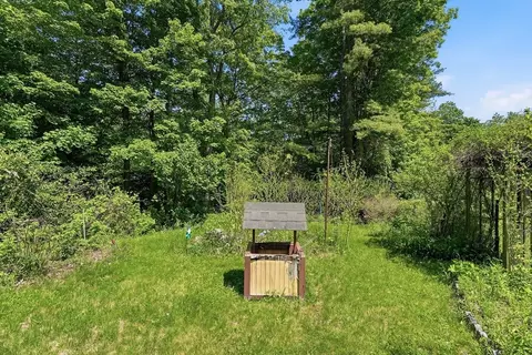 Exterior - 17 E Howe St, Orange, MA 01364 photo 7 of 8