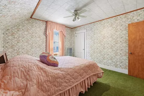 Bedroom - 17 E Howe St, Orange, MA 01364 photo 4 of 10