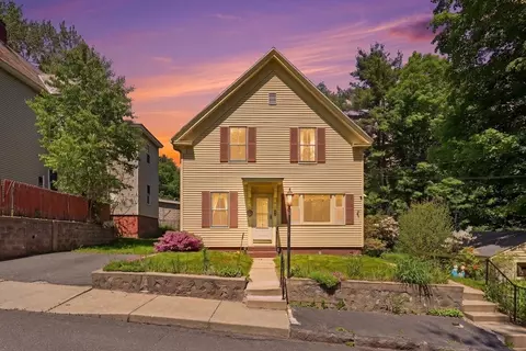 Exterior - 17 E Howe St, Orange, MA 01364 photo 8 of 8