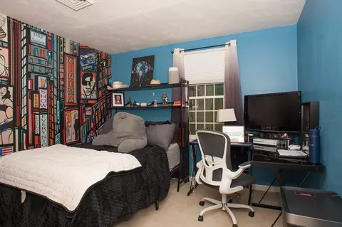 Bedroom - 13 King Philip Path, Mendon, MA 01756 photo 6 of 10