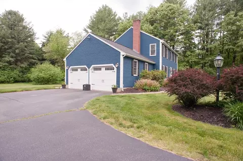 Exterior - 13 King Philip Path, Mendon, MA 01756 photo 6 of 6
