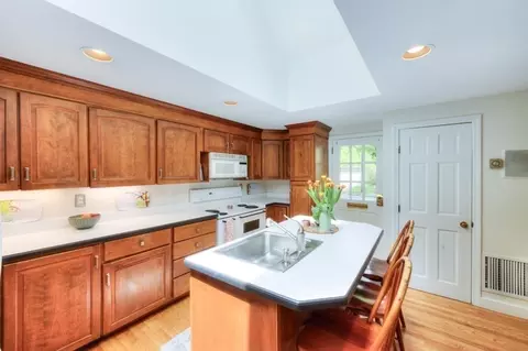 5 Algonquin Rd, Worcester, MA 01609 photo 25