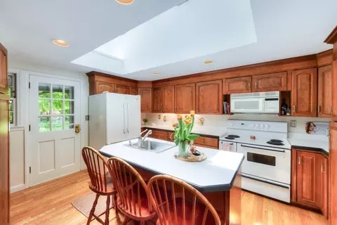 5 Algonquin Rd, Worcester, MA 01609 photo 19
