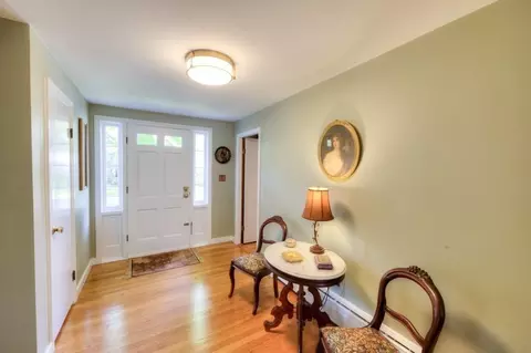 5 Algonquin Rd, Worcester, MA 01609 photo 3