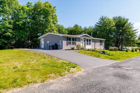 164 Robert Dr, Athol, MA 01331 photo 2