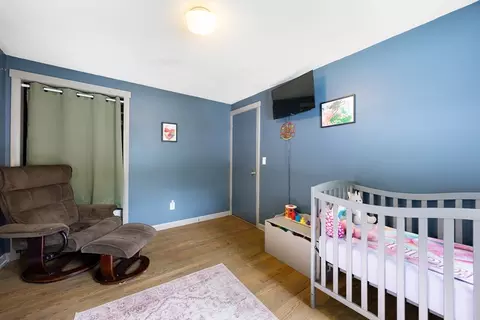 37 Parkerview St, Springfield, MA 01129 photo 18