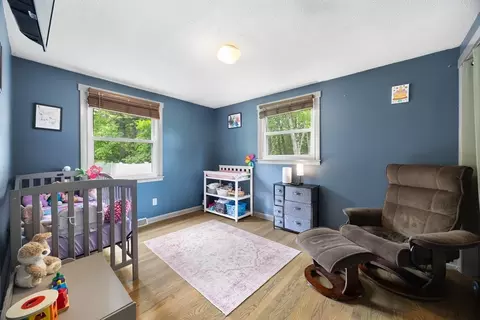 37 Parkerview St, Springfield, MA 01129 photo 17