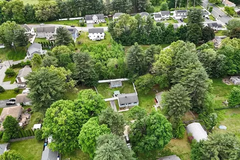 37 Parkerview St, Springfield, MA 01129 photo 30