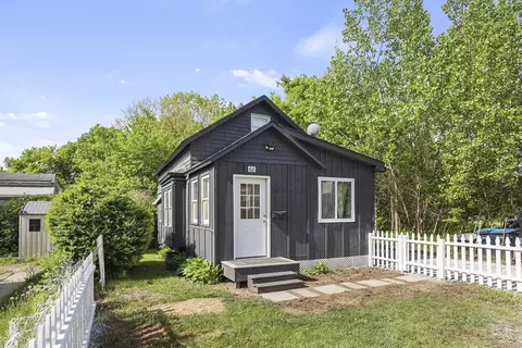 68 Orchard St, Pittsfield, MA 01201