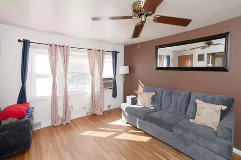 Living - 121 Pilgrim Ave, Worcester, MA 01604 photo 3 of 4