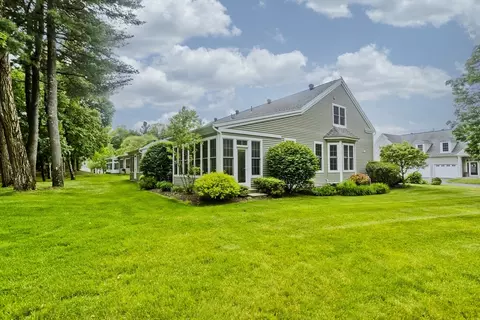 359 Main St #18A, Easthampton, MA 01027 photo 4