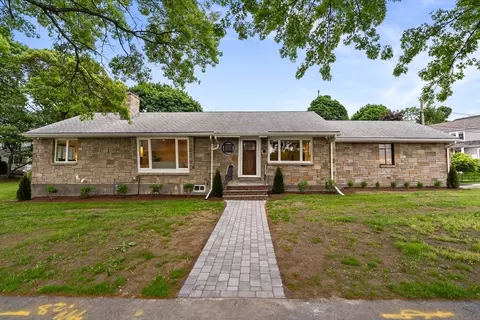 168 Furnace Brook Pkwy, Quincy, MA 02169