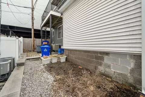 Exterior - 528 E 3rd St #A, Boston, MA 02127 photo 1 of 1