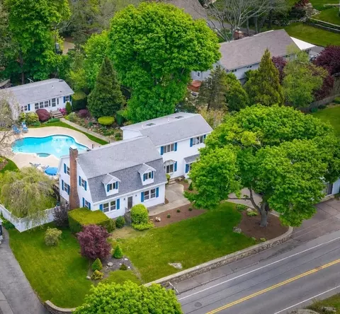 View/Area - 8 Atlantic Rd, Gloucester, MA 01930 photo 1 of 4
