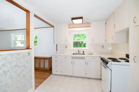 Kitchen - 8 Atlantic Rd, Gloucester, MA 01930 photo 3 of 3