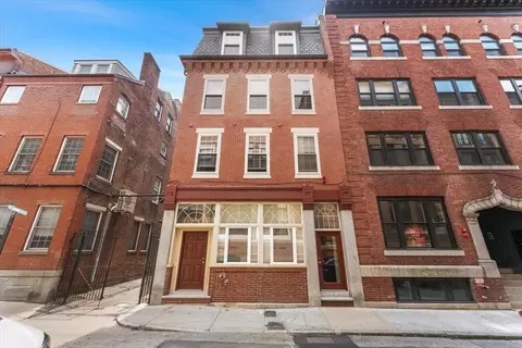 12 N Bennet St, Boston, MA 02113